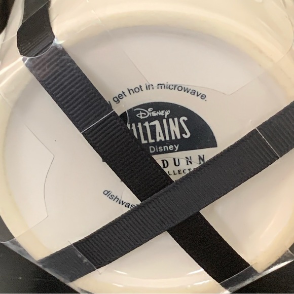 Rae Dunn Disney Villains Measuring Cups Set - Picture 7 of 7